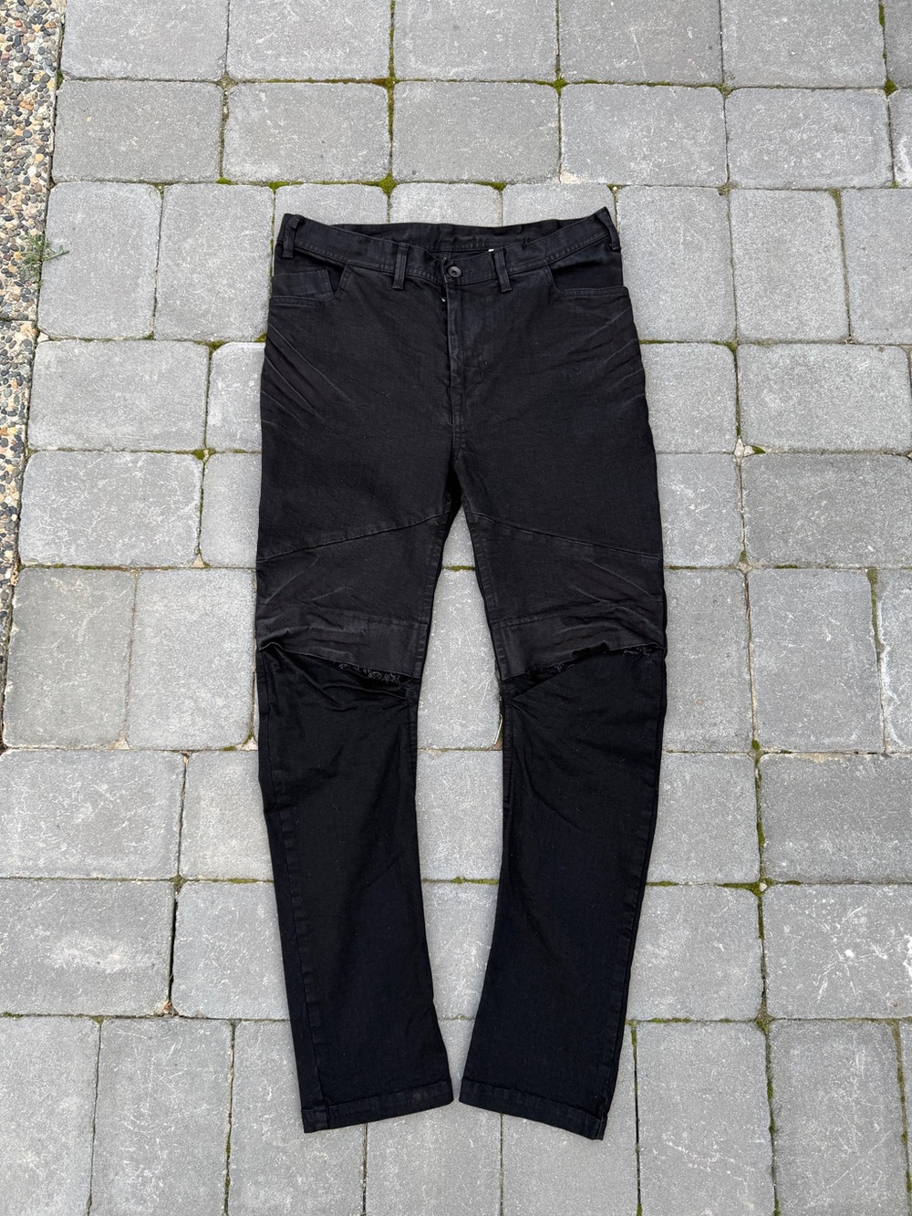 SS17 Julius Arched Indirect Jeans